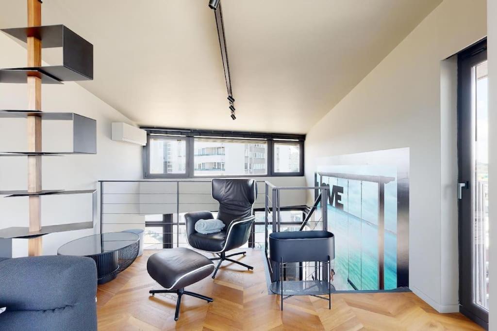 Апартаменти Stylovy Loft S Ohromnou Terasou Братислава Екстер'єр фото