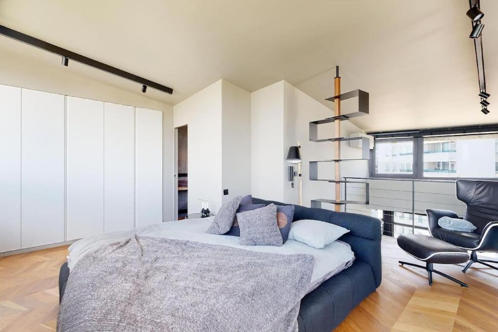 Апартаменти Stylovy Loft S Ohromnou Terasou Братислава Екстер'єр фото